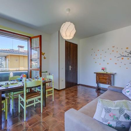 Villa Fiorita Apartments - Happy Rentals Sirmione Extérieur photo